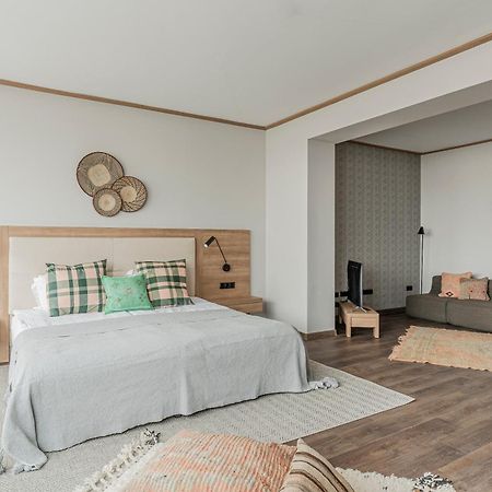 Wn Lab Hotel - Including Breakfast And Parking София Экстерьер фото